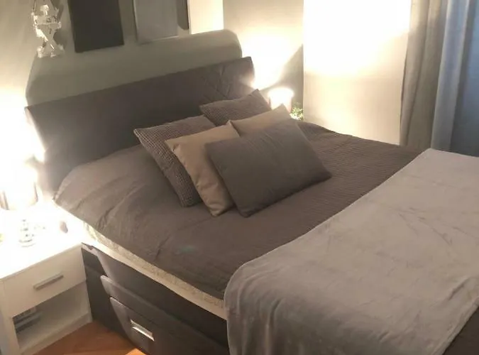 露娜公寓 * 普拉