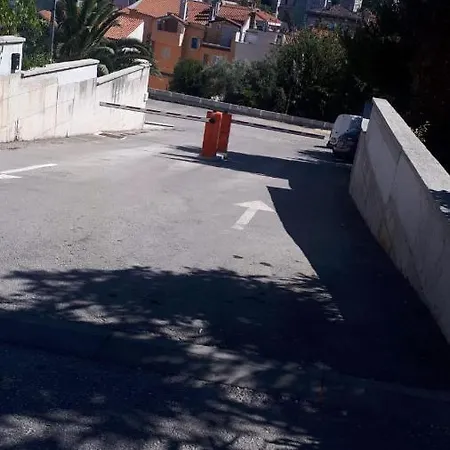 Апартаменти Ruza *